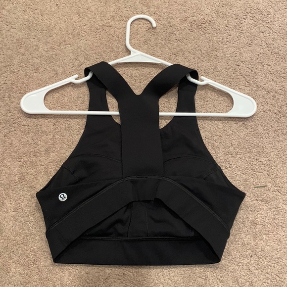 Black lululemon sports bra - Picture 2 of 2